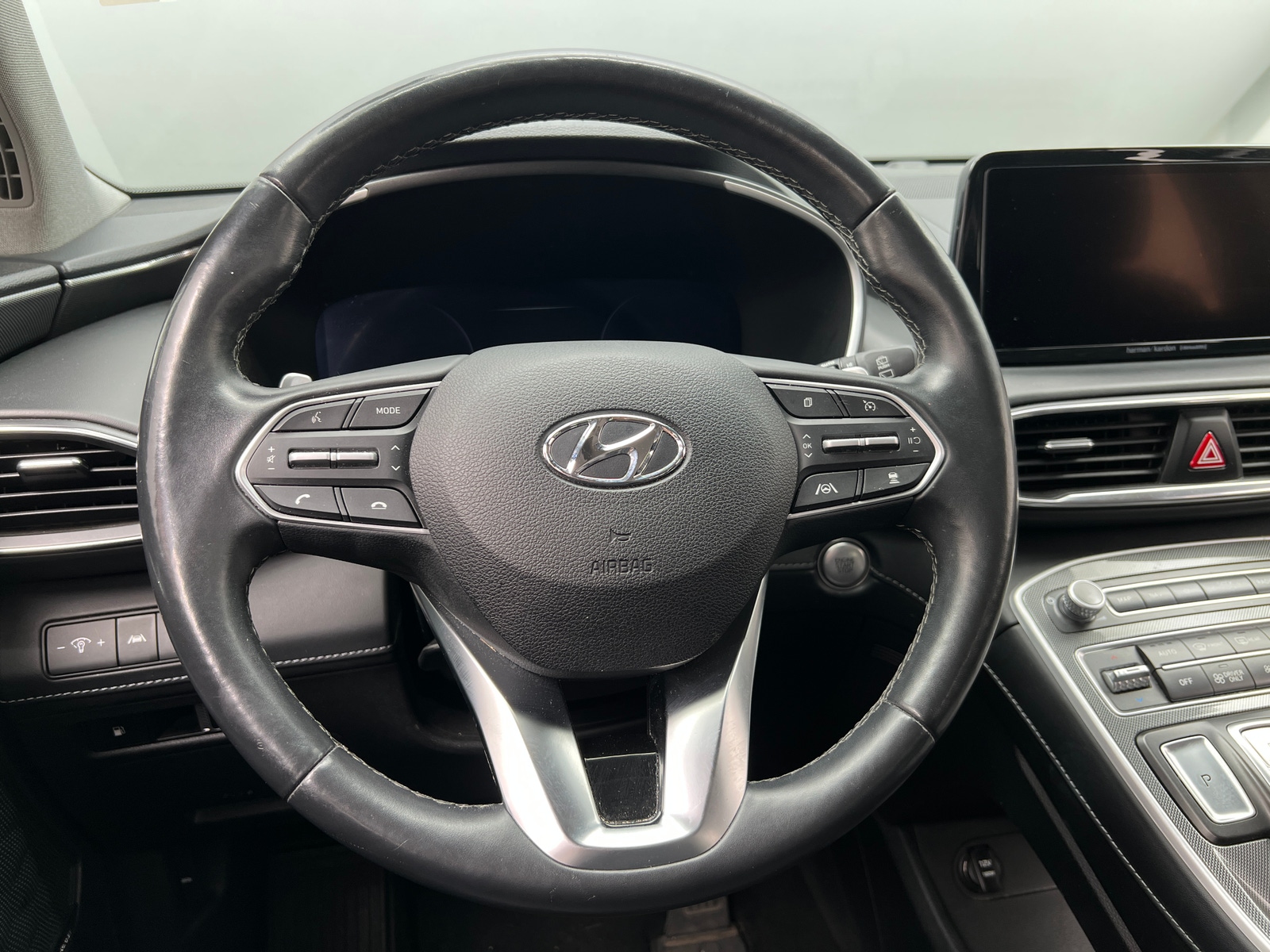 Thumbnail: 2023 Hyundai Santa Fe - 4