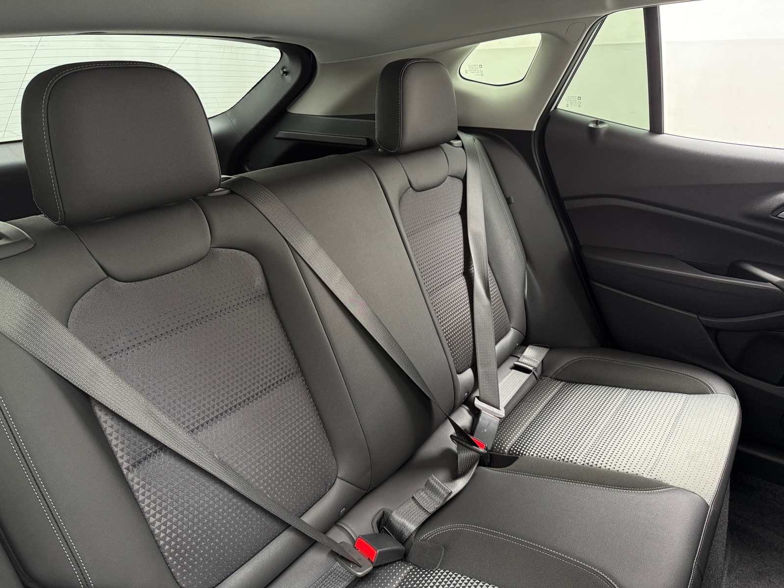 Thumbnail: 2025 Chevrolet Trax - 5