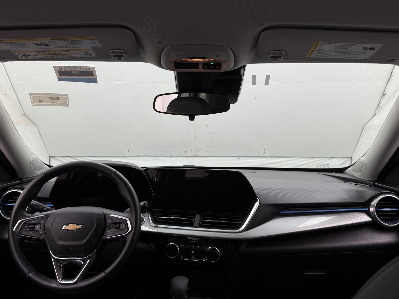 Thumbnail: 2025 Chevrolet Trax - 2