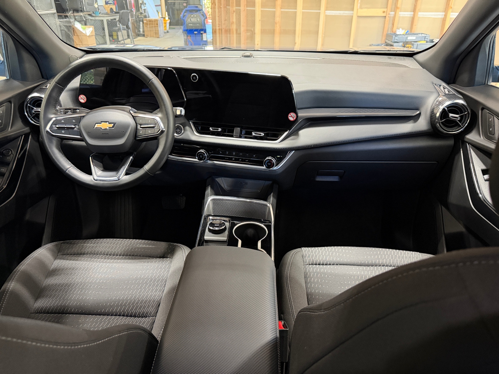 Thumbnail: 2026 Chevrolet Equinox - 3