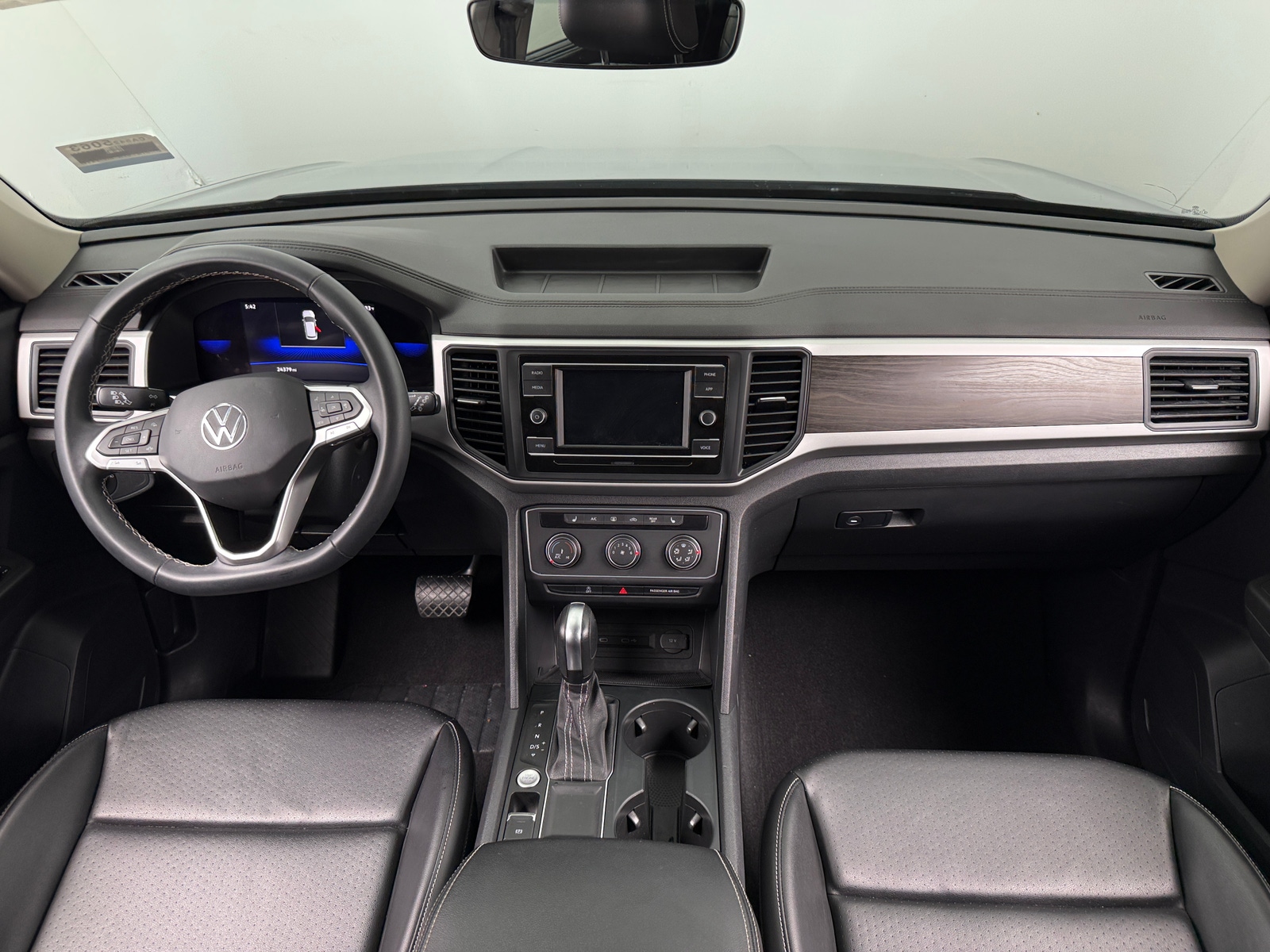 Thumbnail: 2022 Volkswagen Atlas - 2
