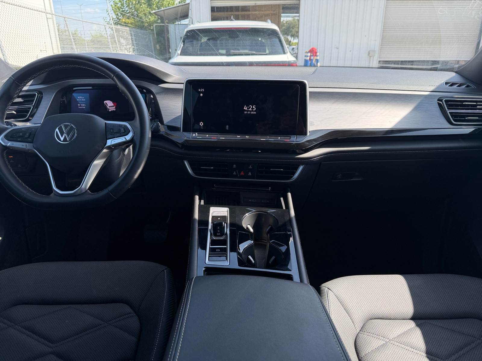 Thumbnail: 2026 Volkswagen Atlas - 2