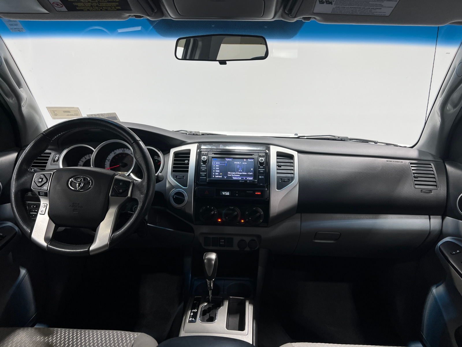 Thumbnail: 2014 Toyota Tacoma - 3