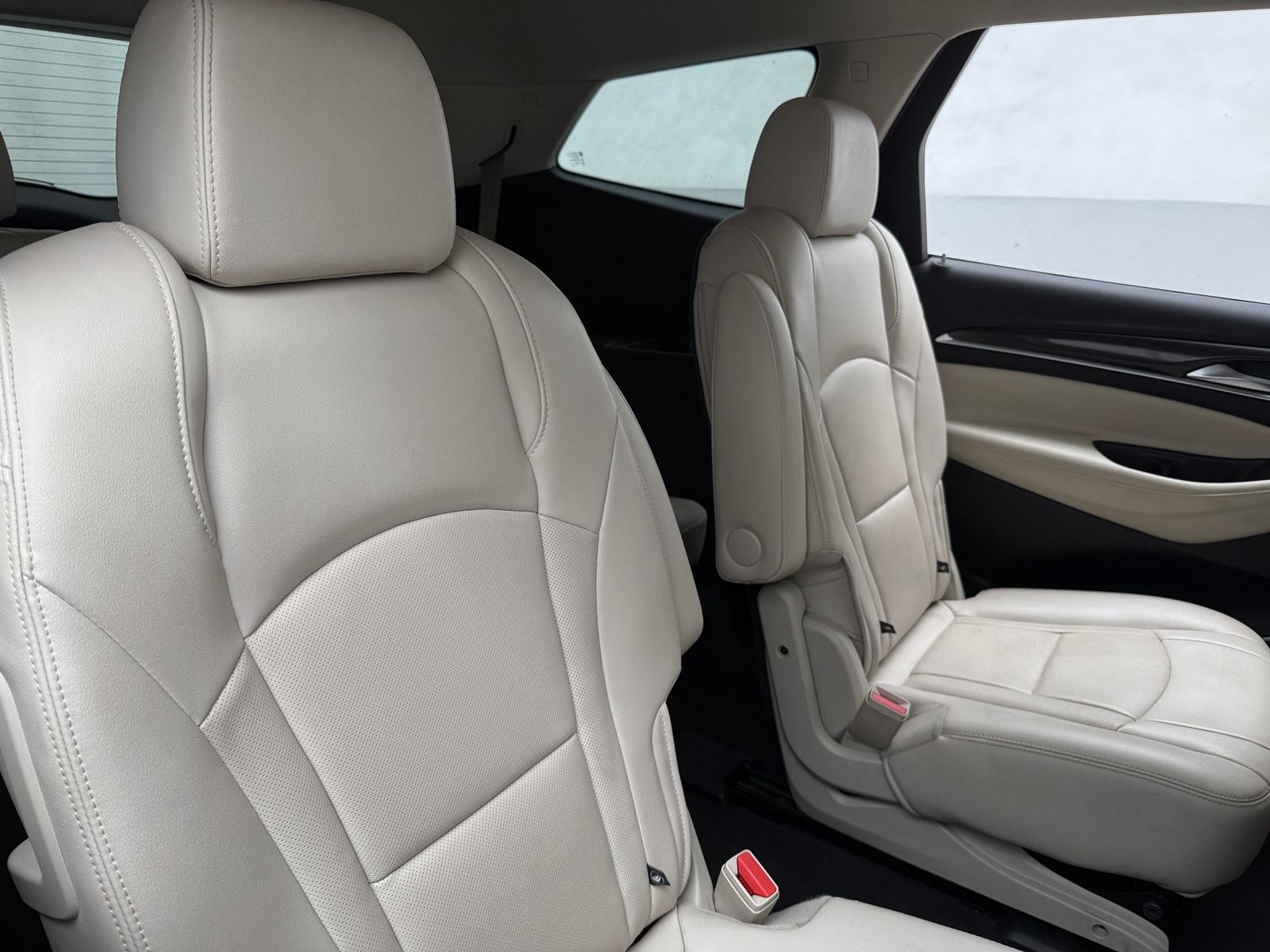 Thumbnail: 2022 Buick Enclave - 5