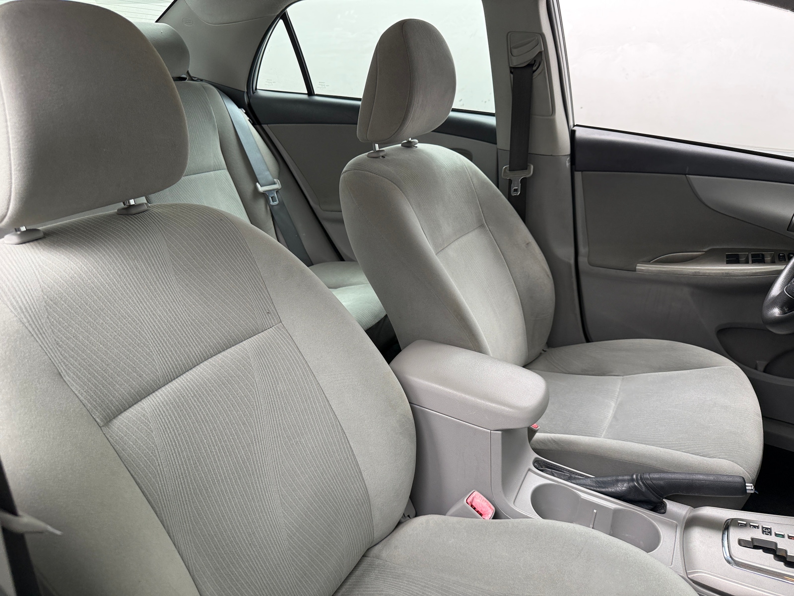 Thumbnail: 2013 Toyota Corolla - 2