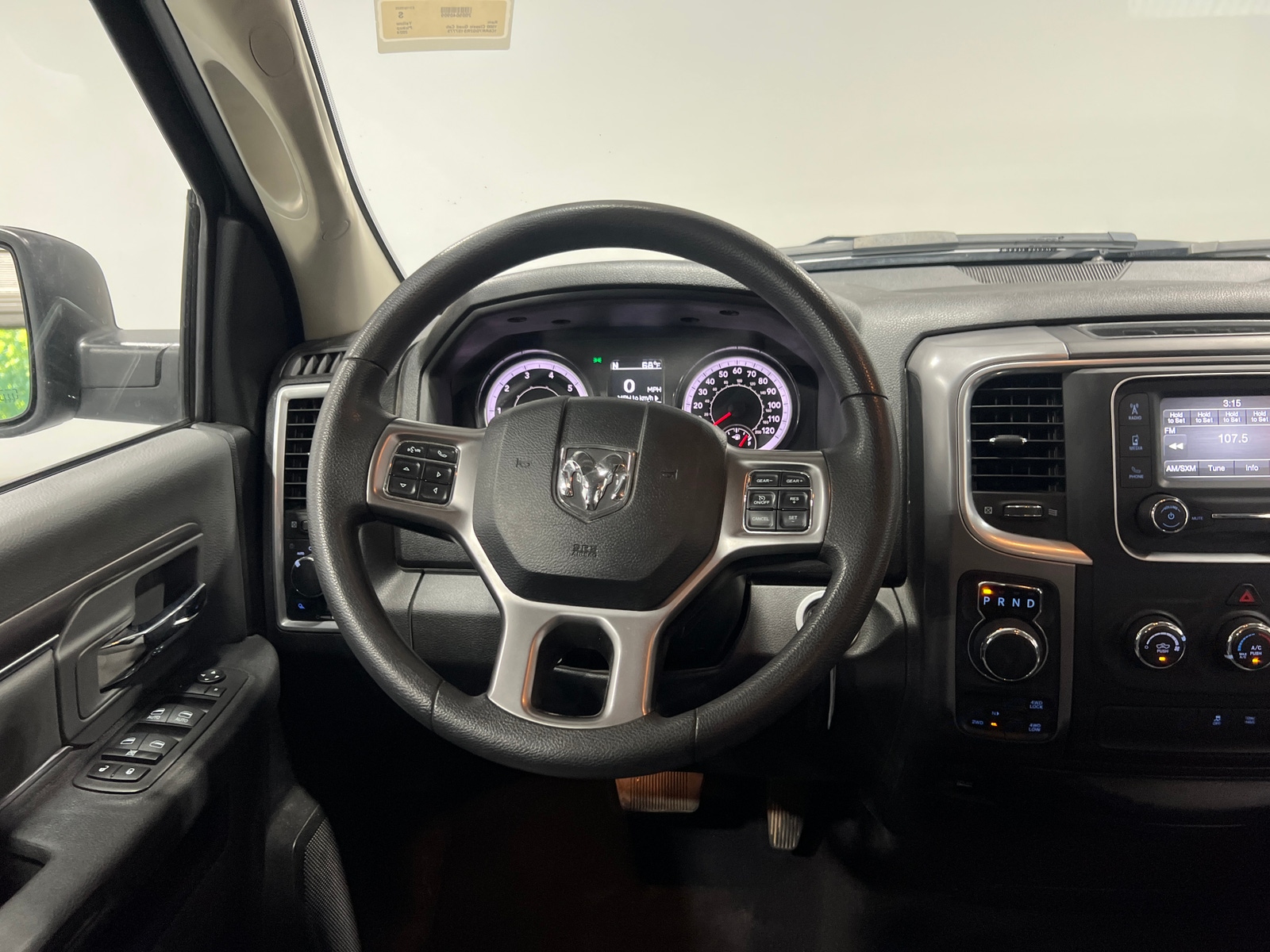Thumbnail: 2024 RAM 1500 Classic - 5