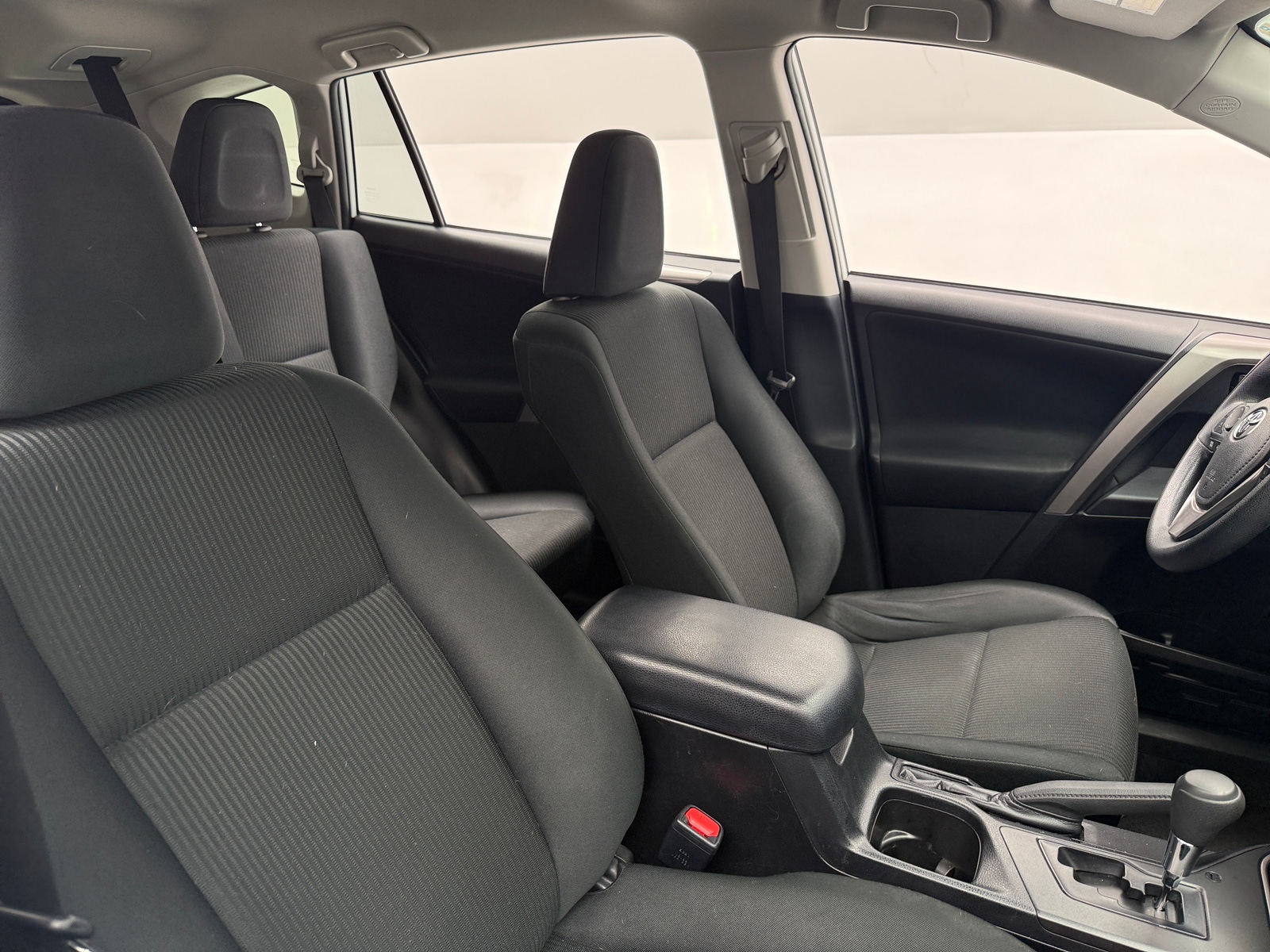 Thumbnail: 2018 Toyota RAV4 - 2