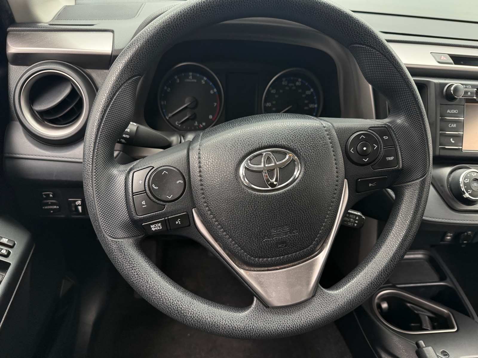 Thumbnail: 2018 Toyota RAV4 - 5