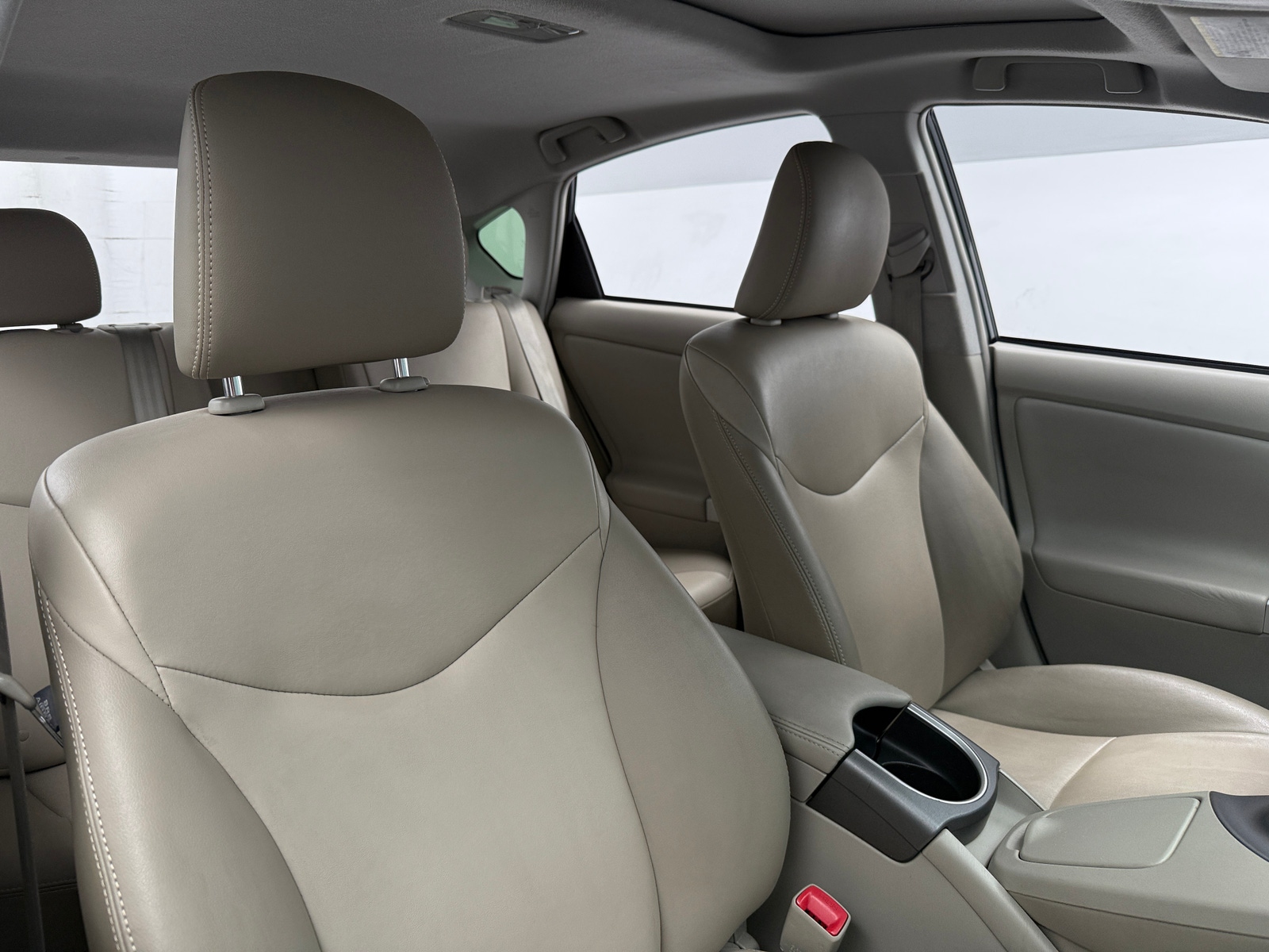 Thumbnail: 2012 Toyota Prius - 2