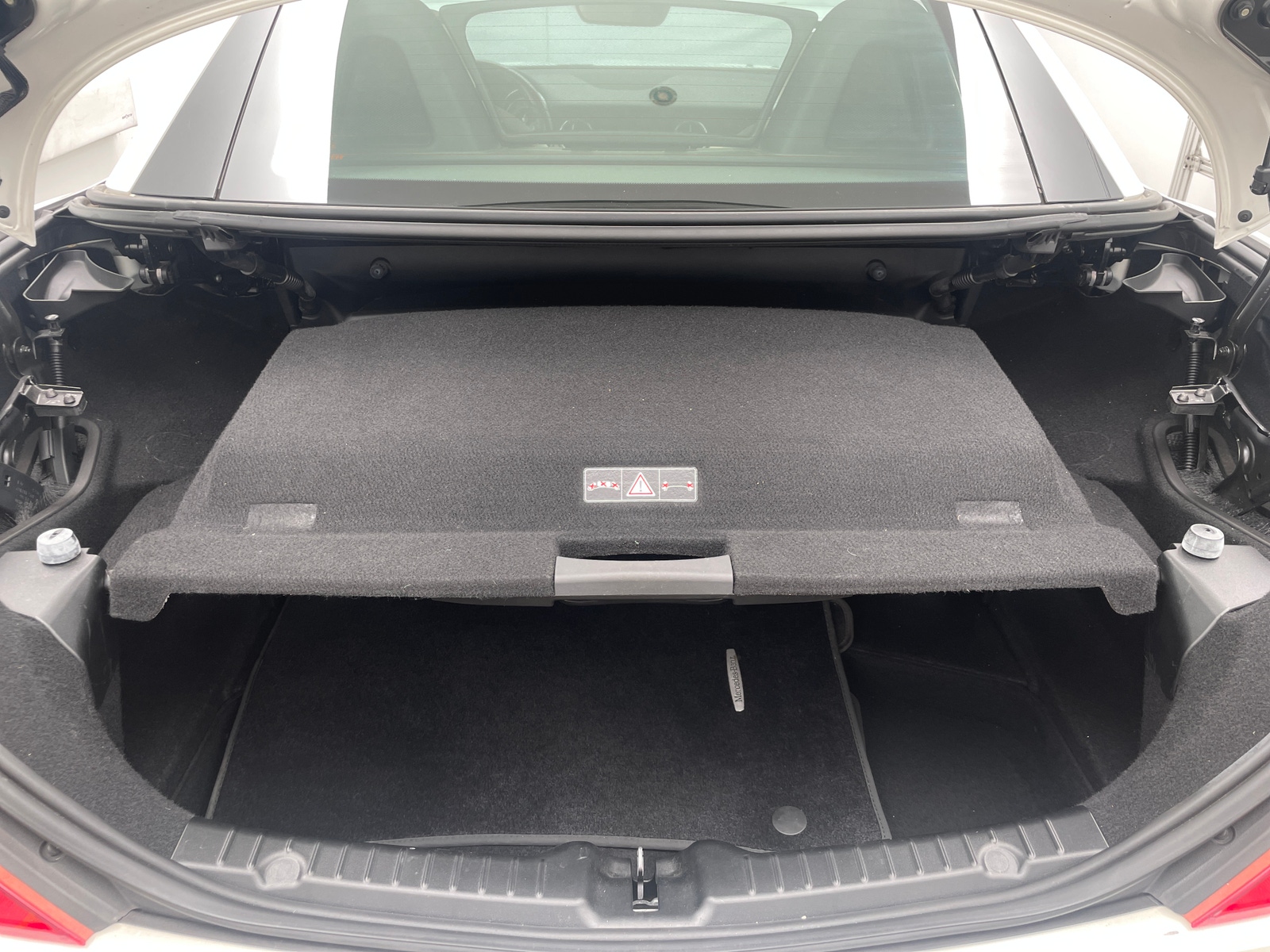 Thumbnail: 2012 Mercedes-Benz SLK - 5