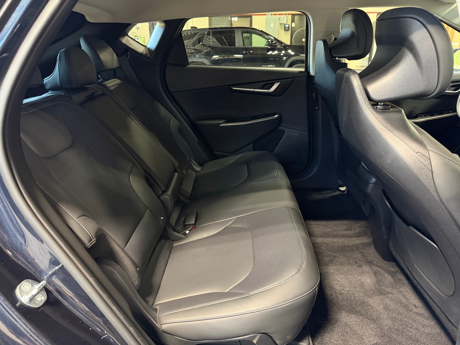 Thumbnail: 2023 Kia EV6 - 5