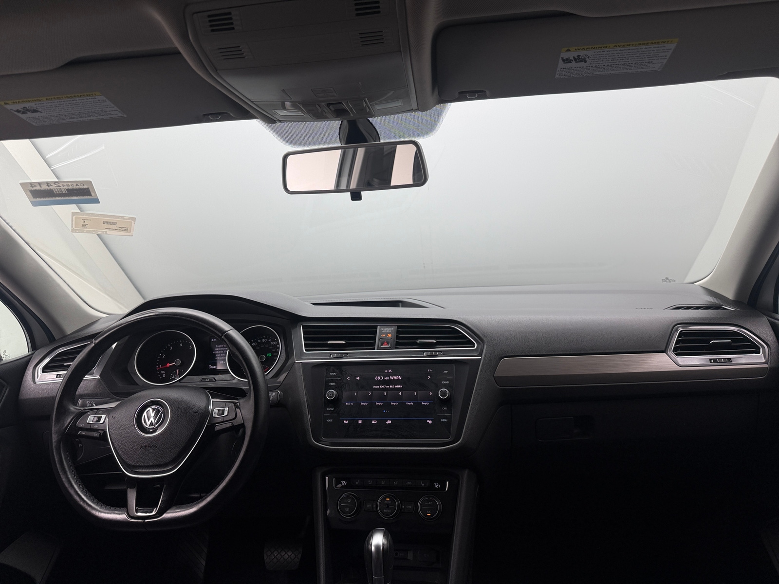 Thumbnail: 2019 Volkswagen Tiguan - 3