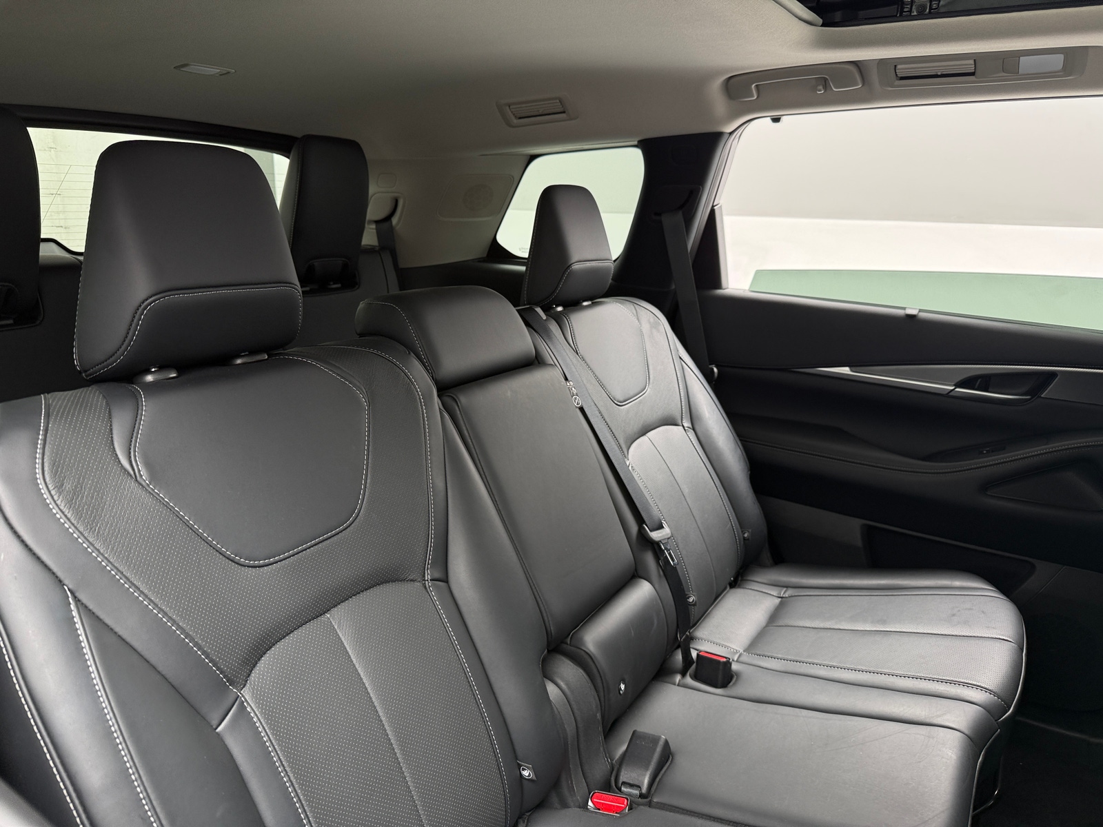 Thumbnail: 2023 INFINITI QX60 - 5