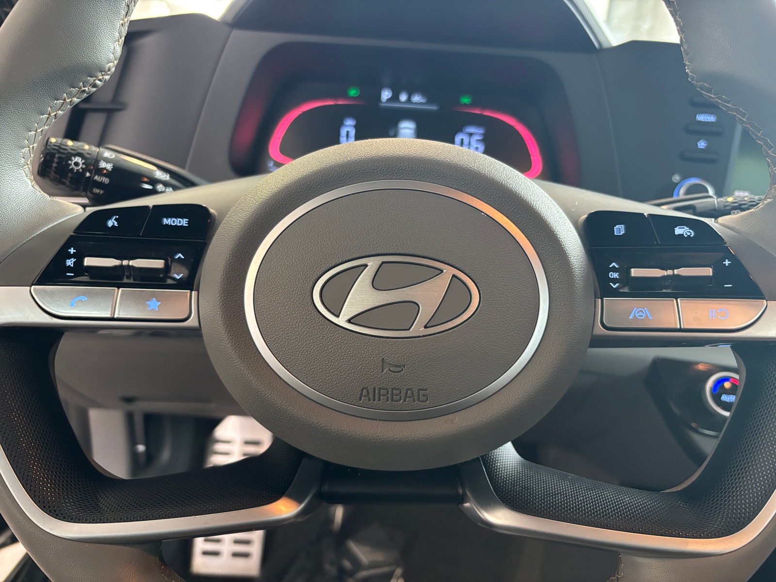 Thumbnail: 2026 Hyundai Elantra - 4