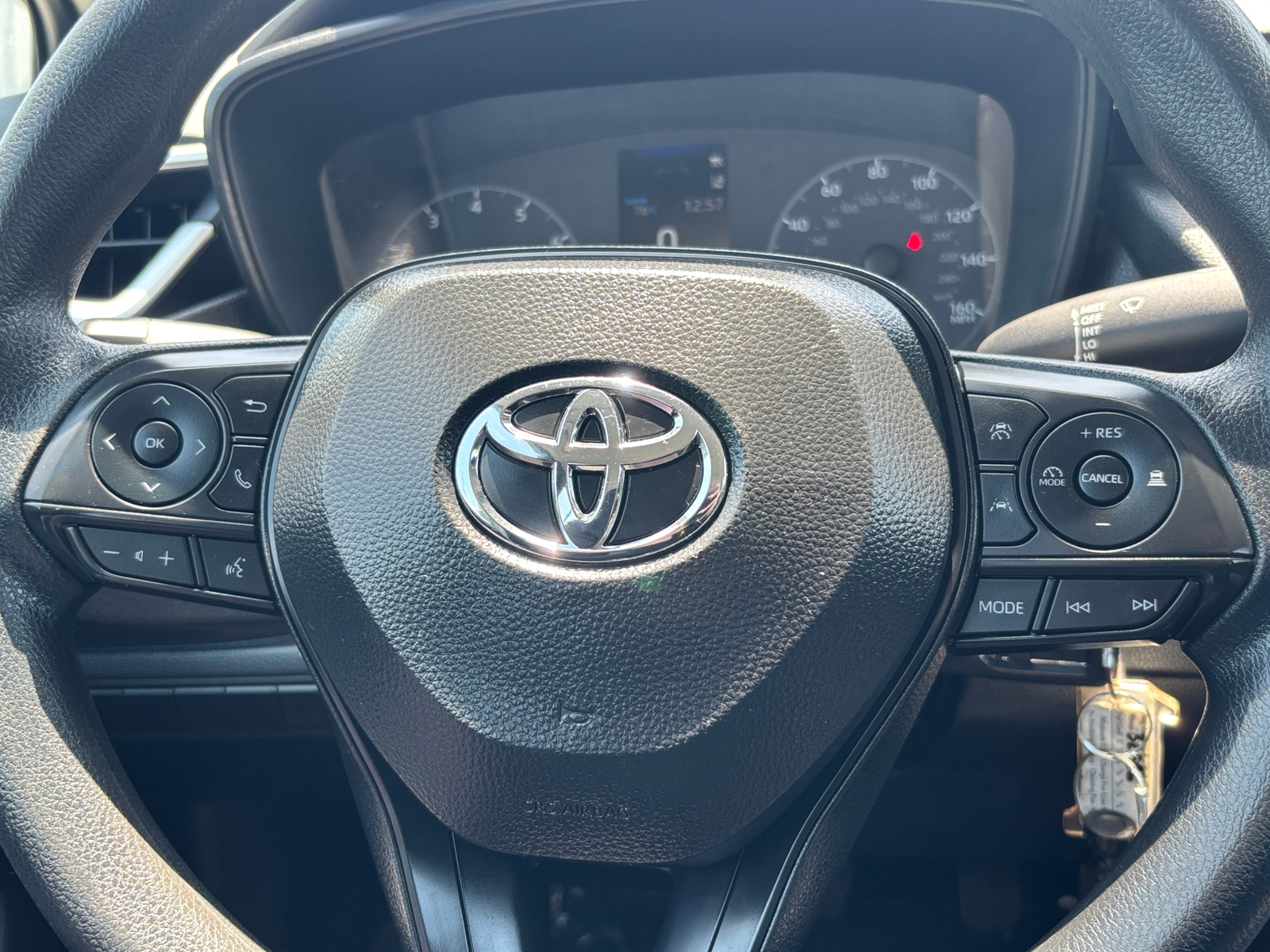 Thumbnail: 2025 Toyota Corolla - 5