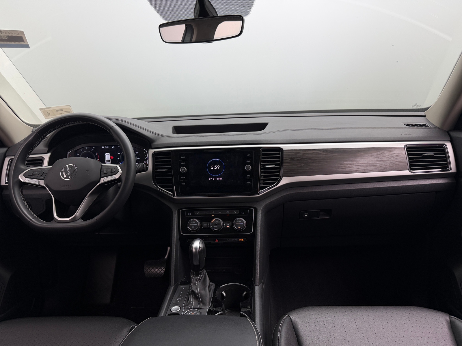 Thumbnail: 2023 Volkswagen Atlas - 2