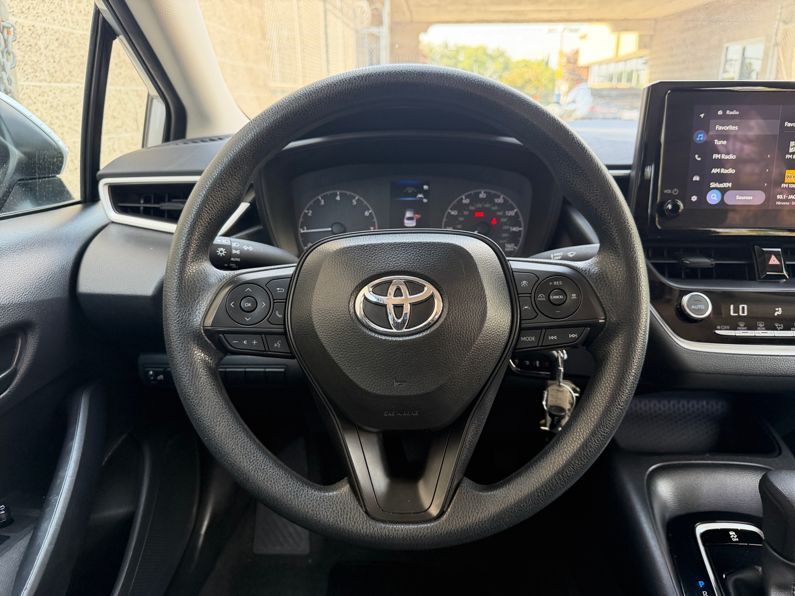 Thumbnail: 2025 Toyota Corolla - 5