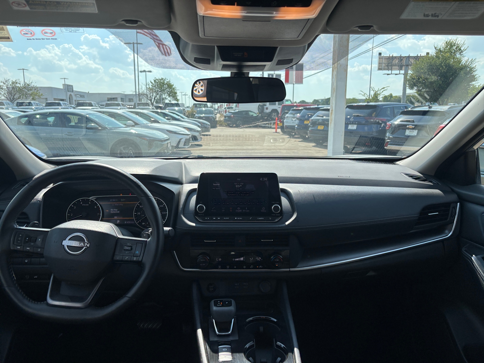 Thumbnail: 2025 Nissan Rogue - 3