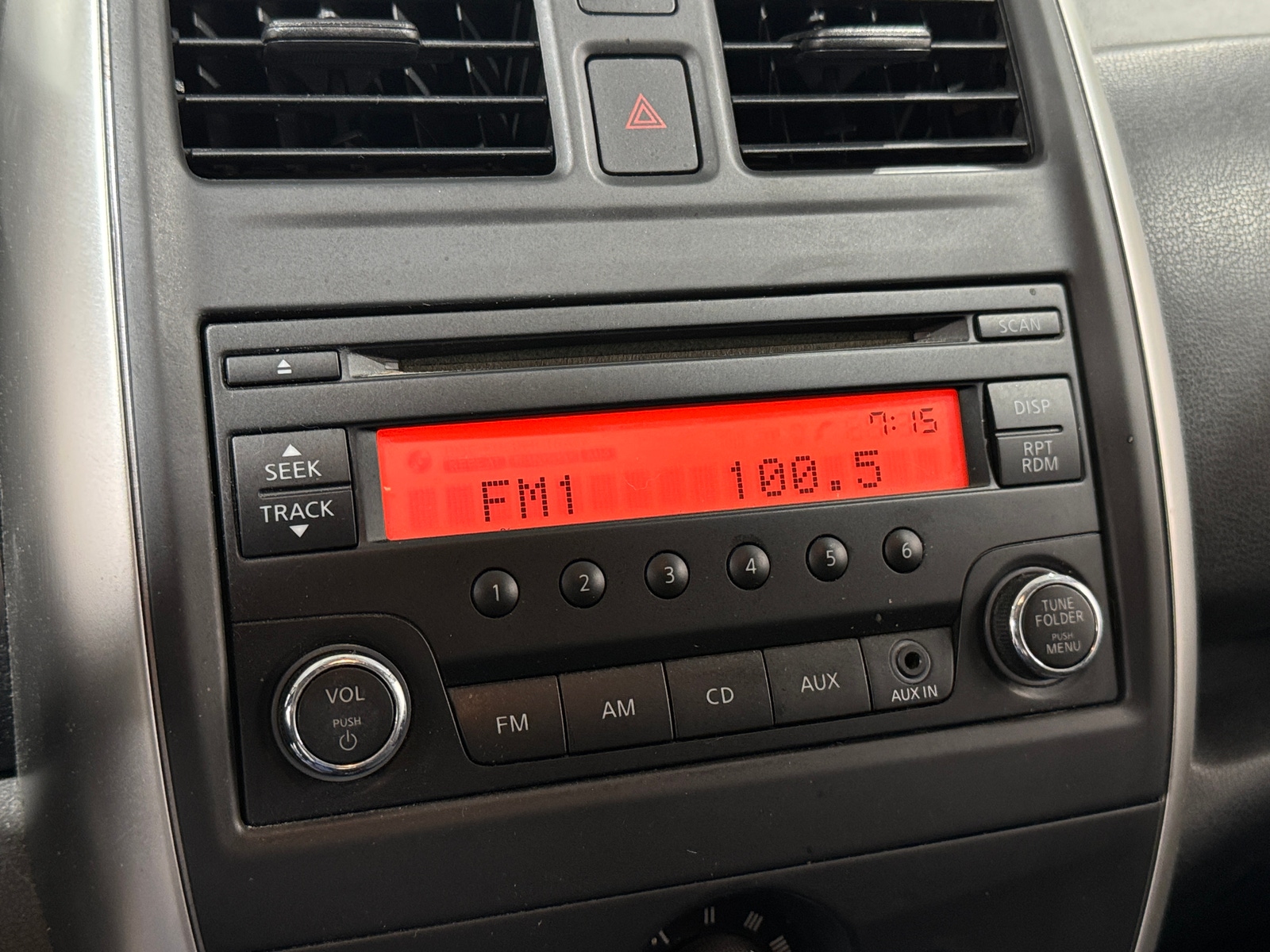 Thumbnail: 2015 Nissan Versa - 4