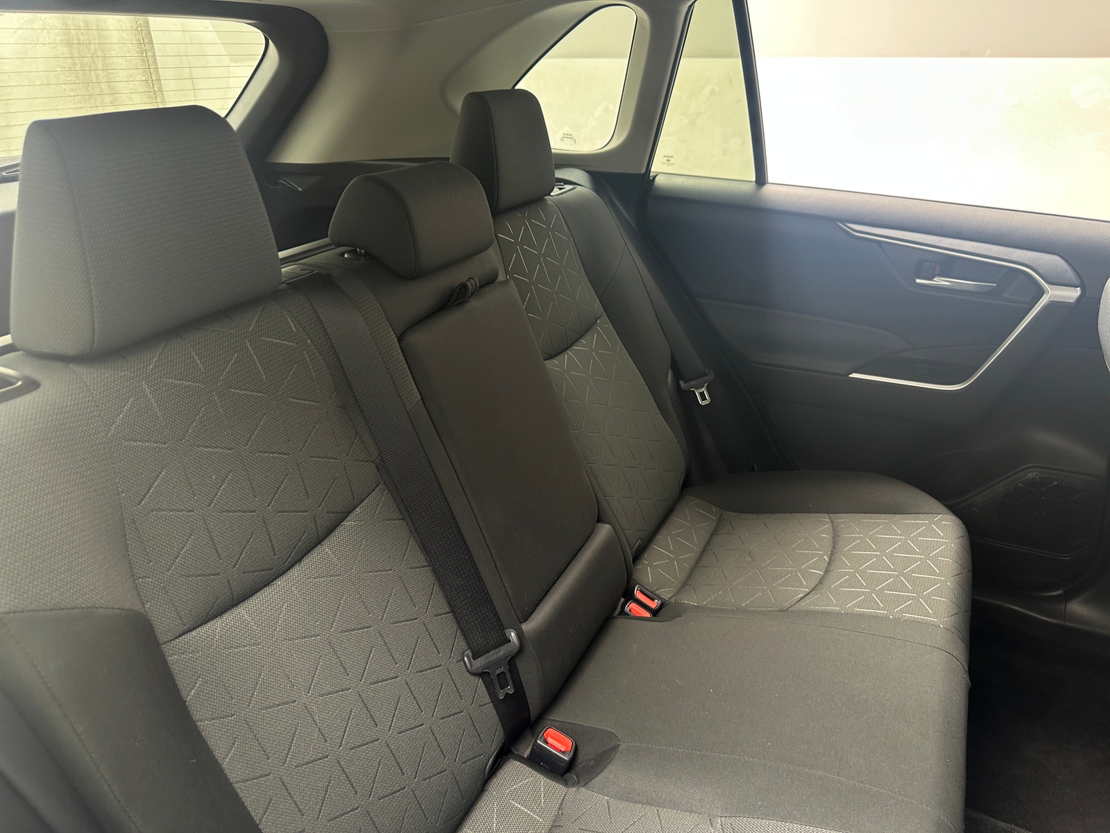 Thumbnail: 2022 Toyota RAV4 - 6