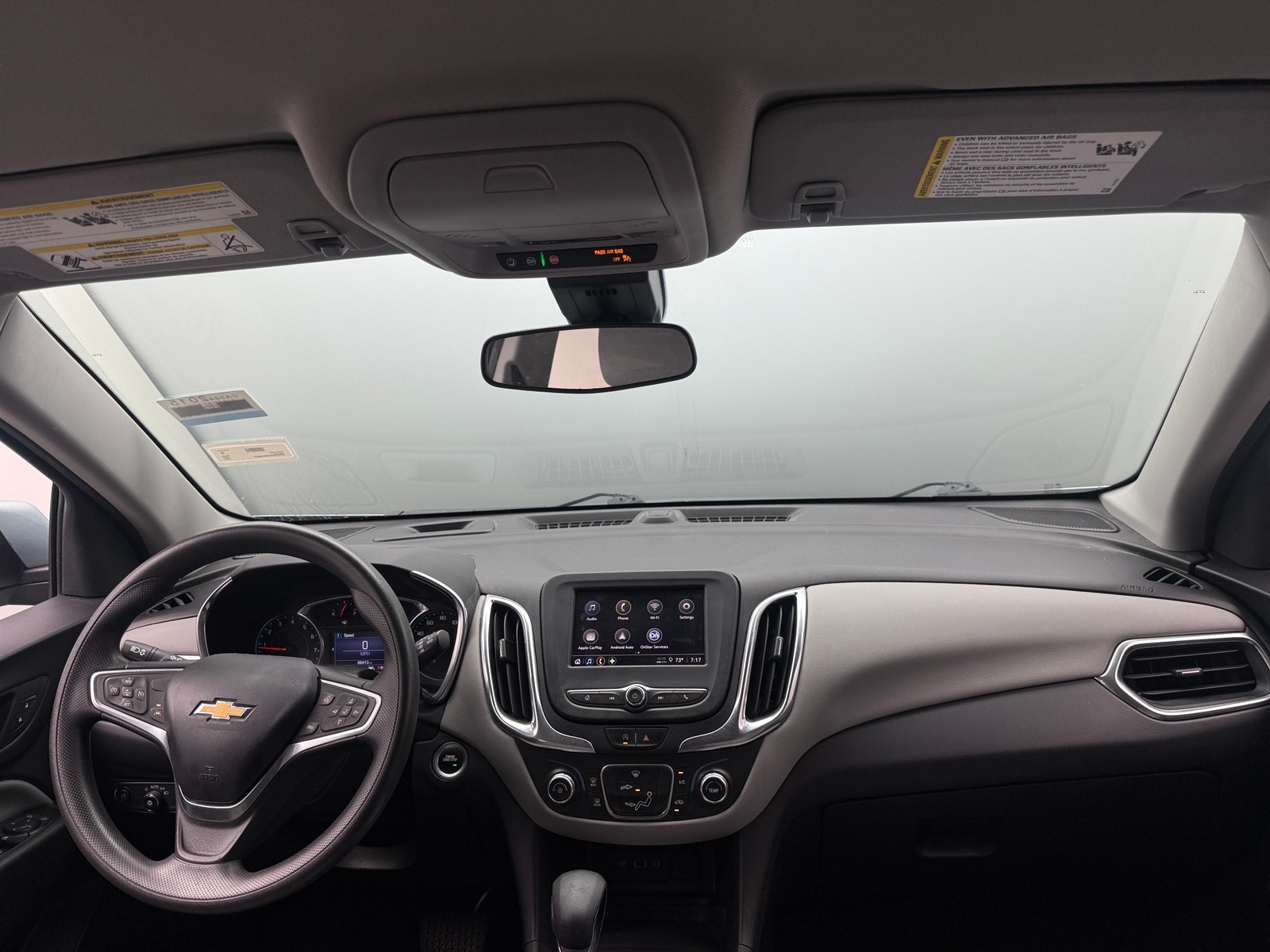 Thumbnail: 2022 Chevrolet Equinox - 3