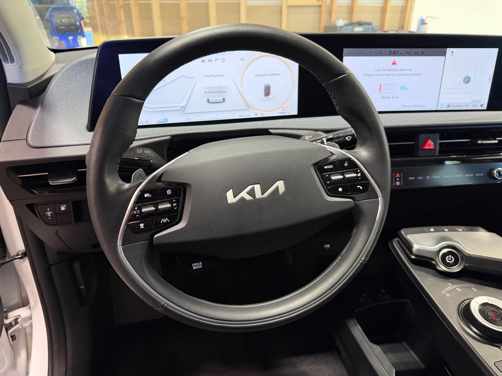 Thumbnail: 2024 Kia EV6 - 4