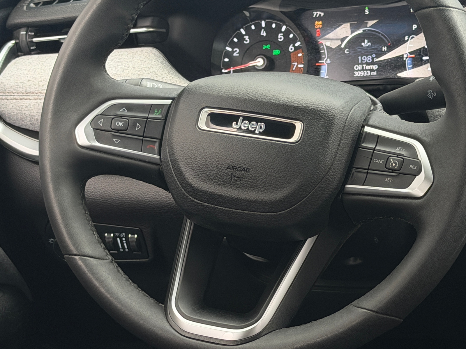 Thumbnail: 2023 Jeep Compass - 4