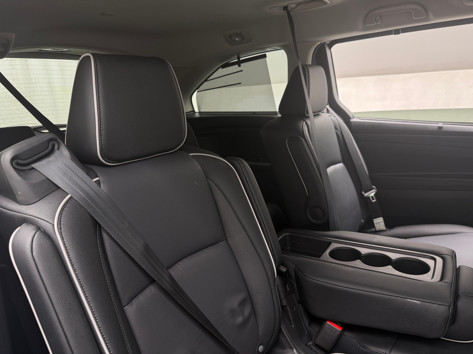 Thumbnail: 2026 Honda Odyssey - 6