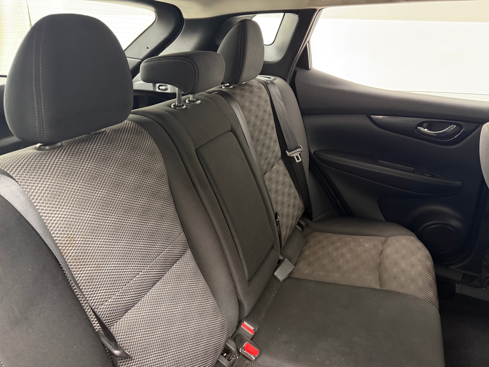 Thumbnail: 2019 Nissan Rogue Sport - 6