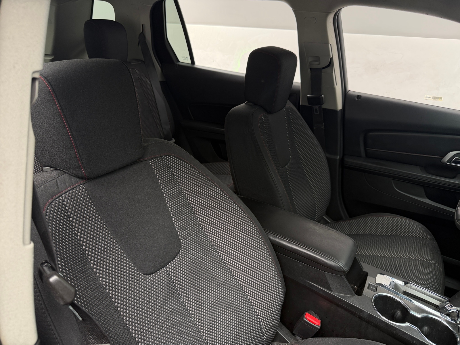 Thumbnail: 2017 GMC Terrain - 2