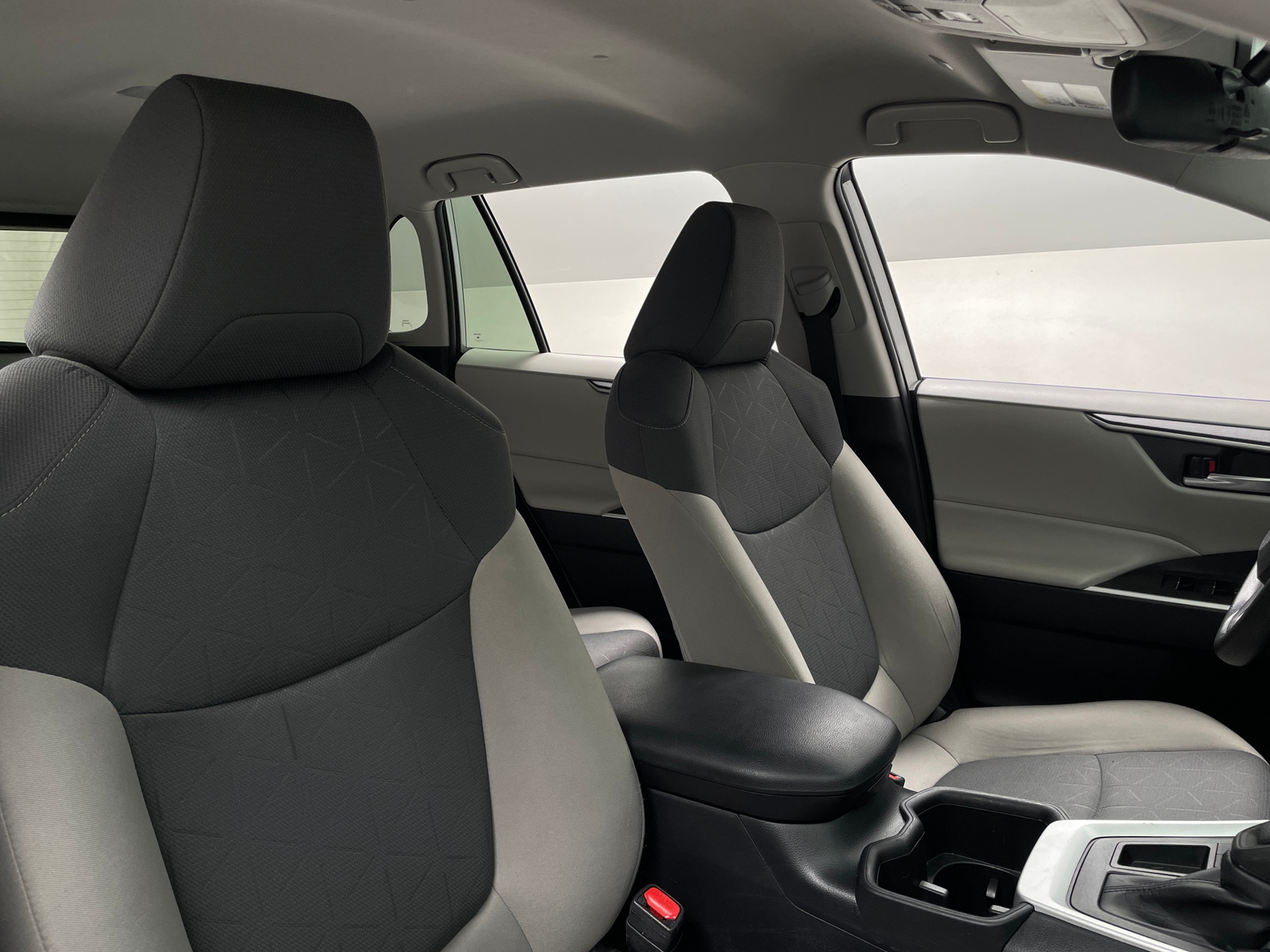 Thumbnail: 2025 Toyota RAV4 - 2
