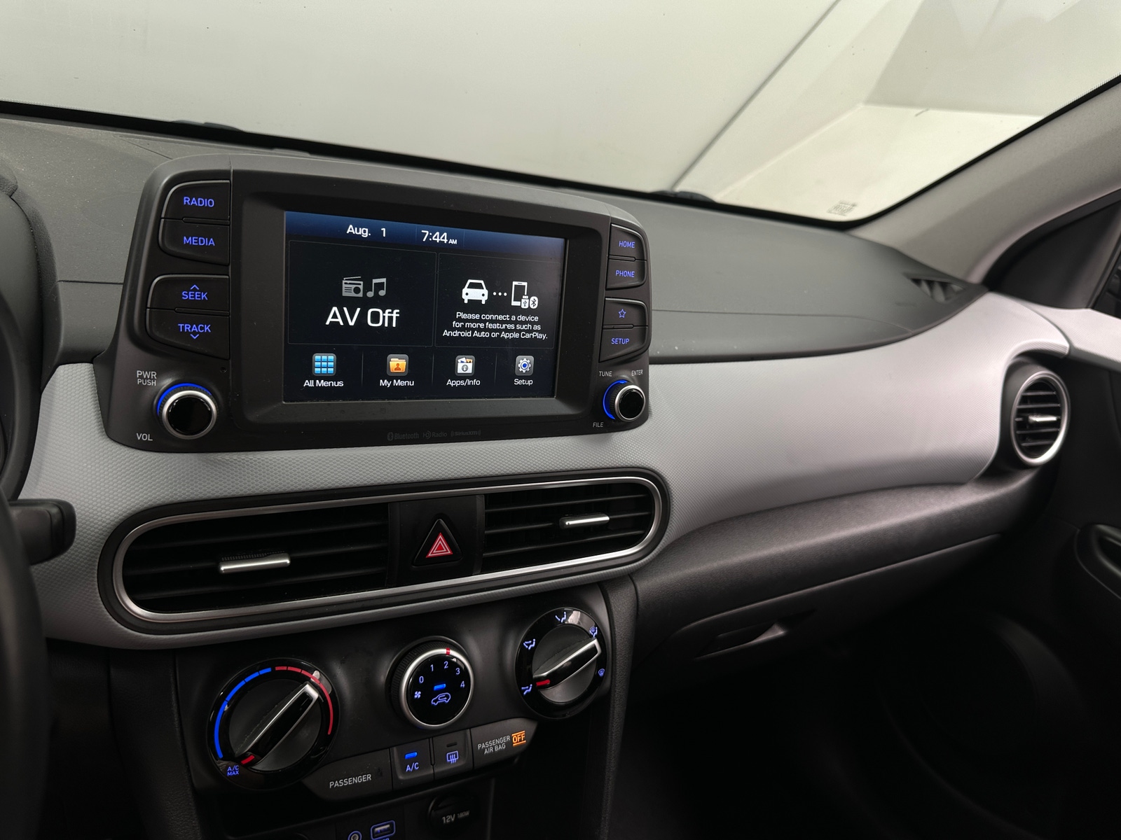 Thumbnail: 2018 Hyundai Kona - 4