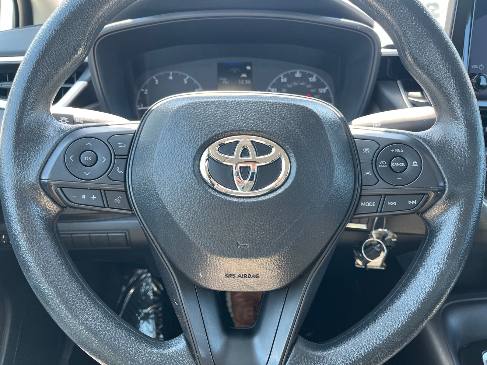 Thumbnail: 2025 Toyota Corolla - 5