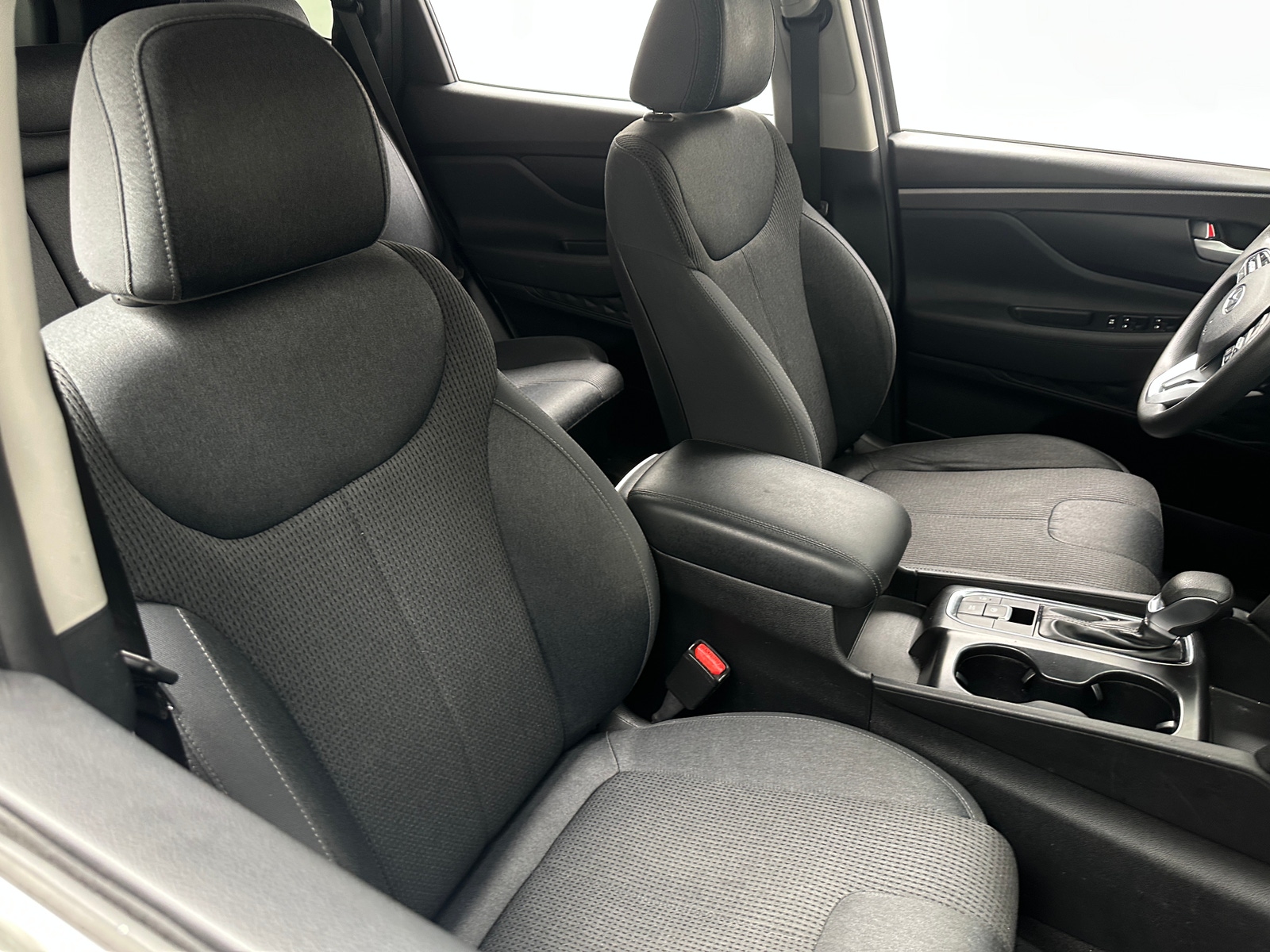 Thumbnail: 2019 Hyundai Santa Fe - 2