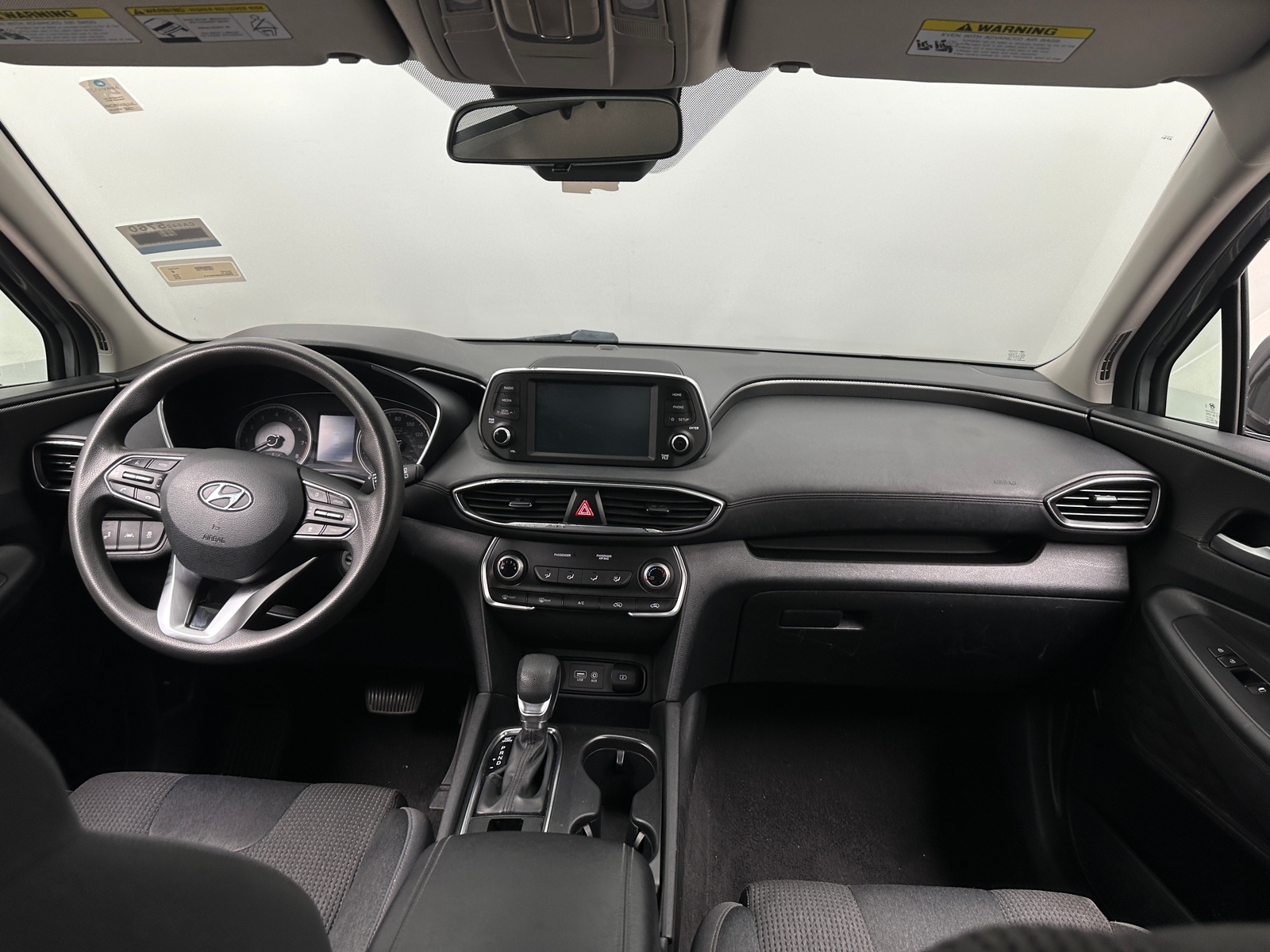 Thumbnail: 2019 Hyundai Santa Fe - 3