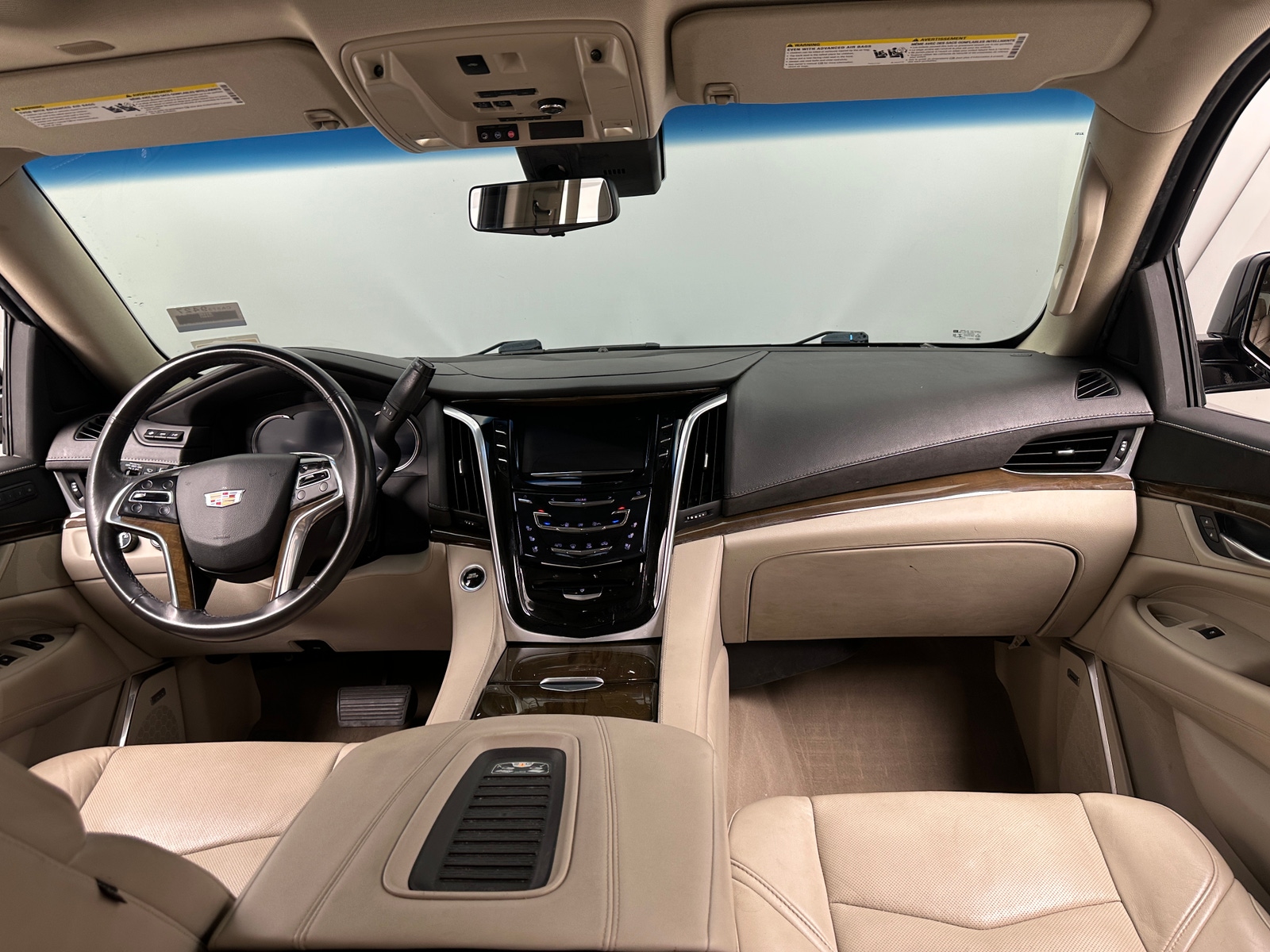 Thumbnail: 2019 Cadillac Escalade - 2