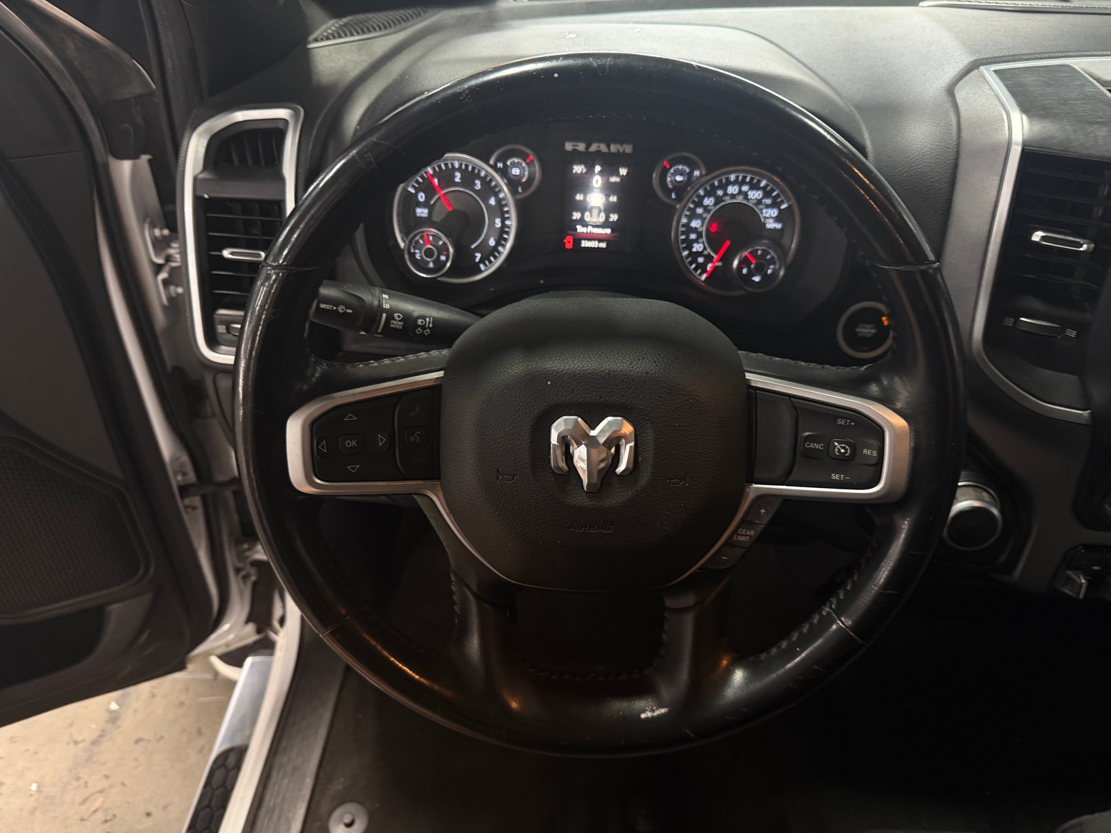 Thumbnail: 2023 RAM 1500 - 5