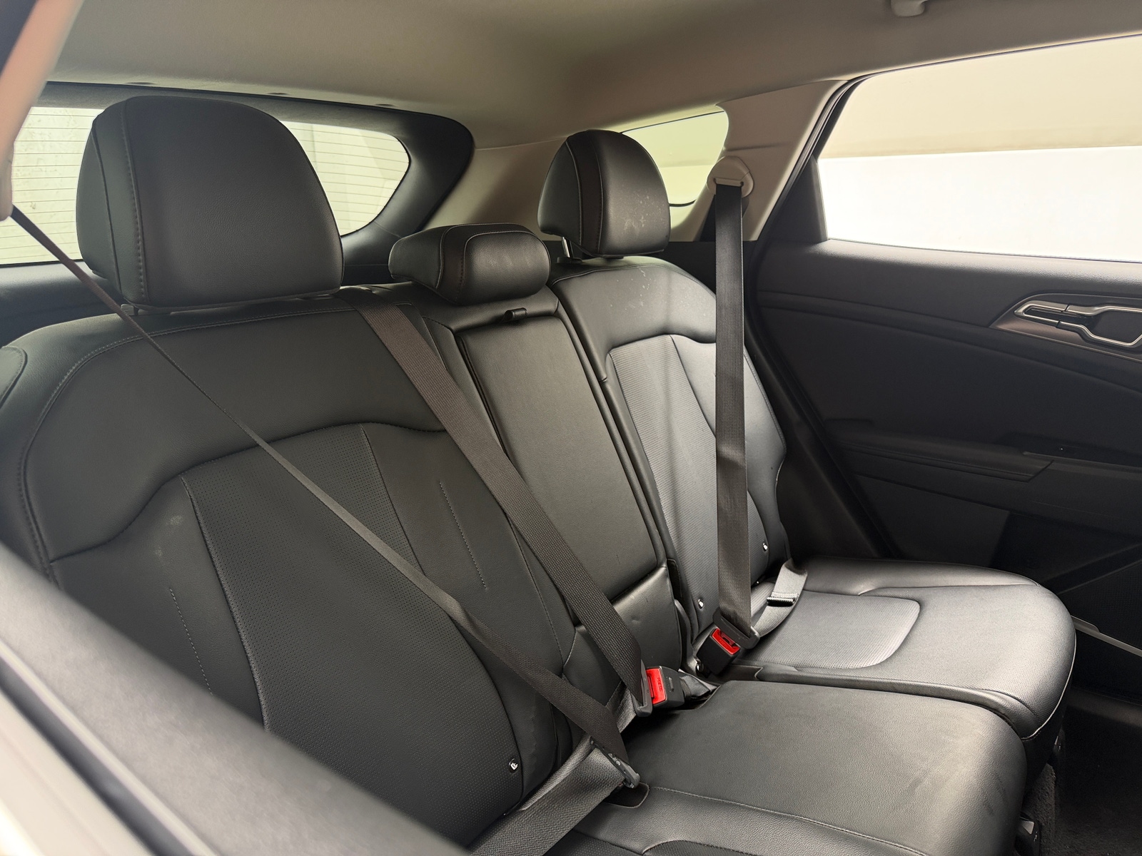 Thumbnail: 2026 Kia Sportage - 5