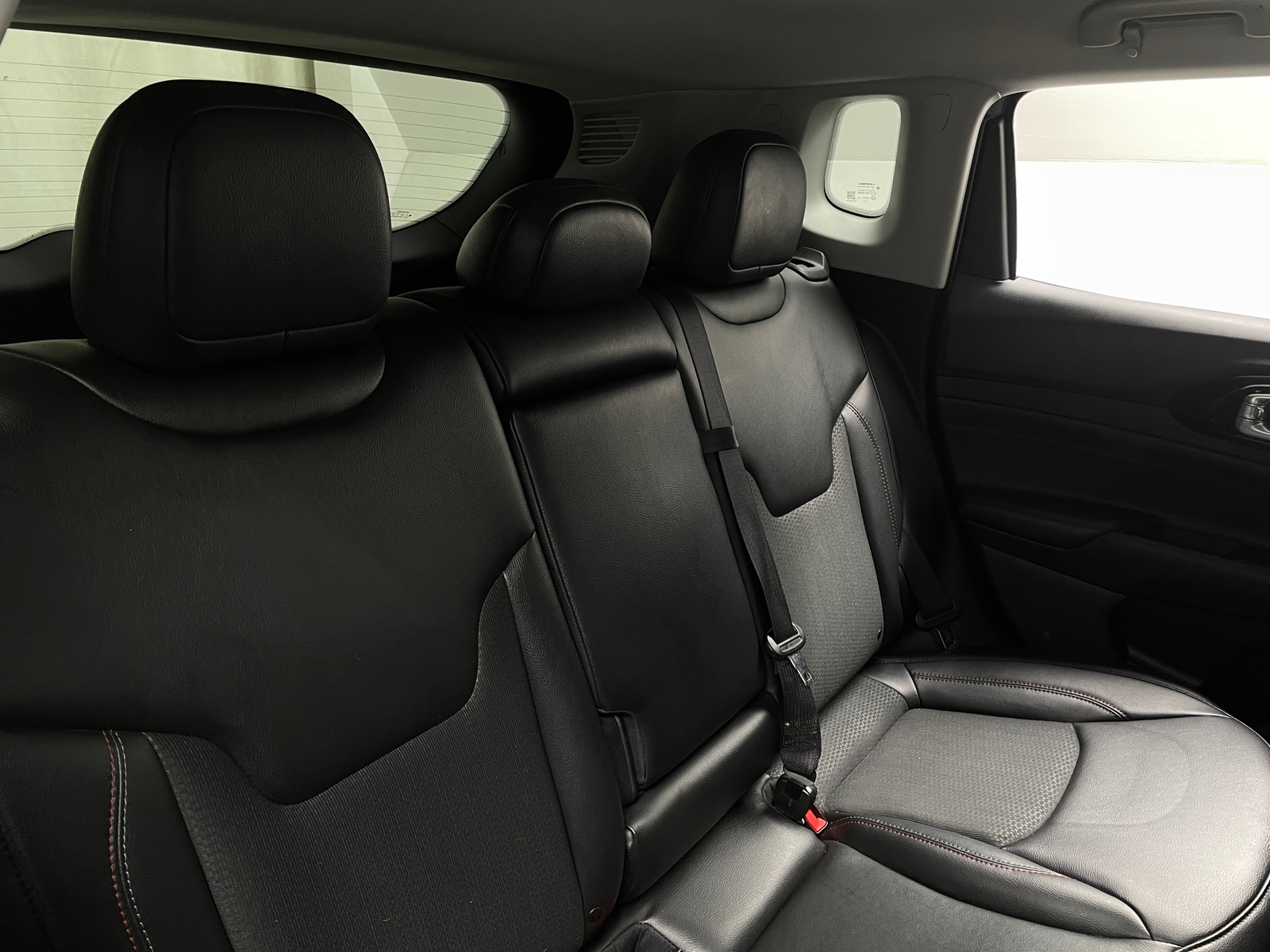 Thumbnail: 2022 Jeep Compass - 6