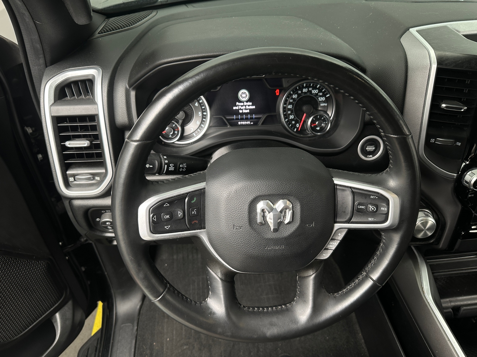 Thumbnail: 2022 RAM 1500 - 5