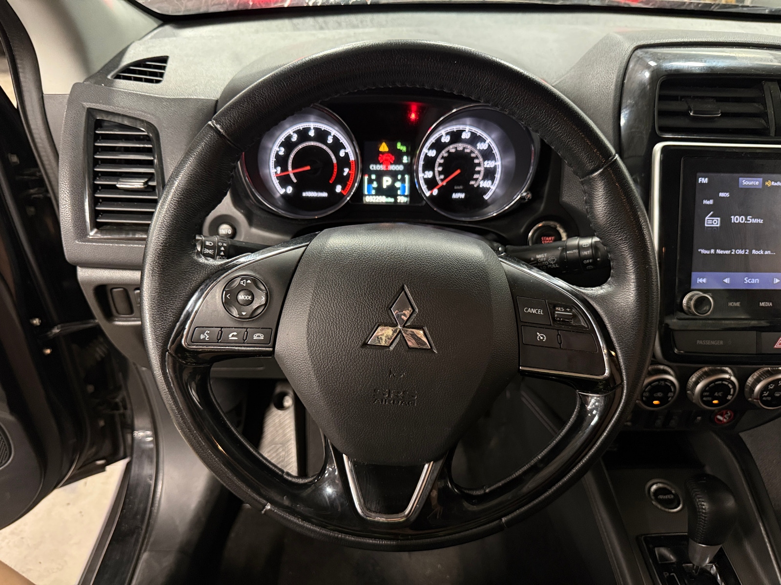 Thumbnail: 2021 Mitsubishi Outlander Sport - 5
