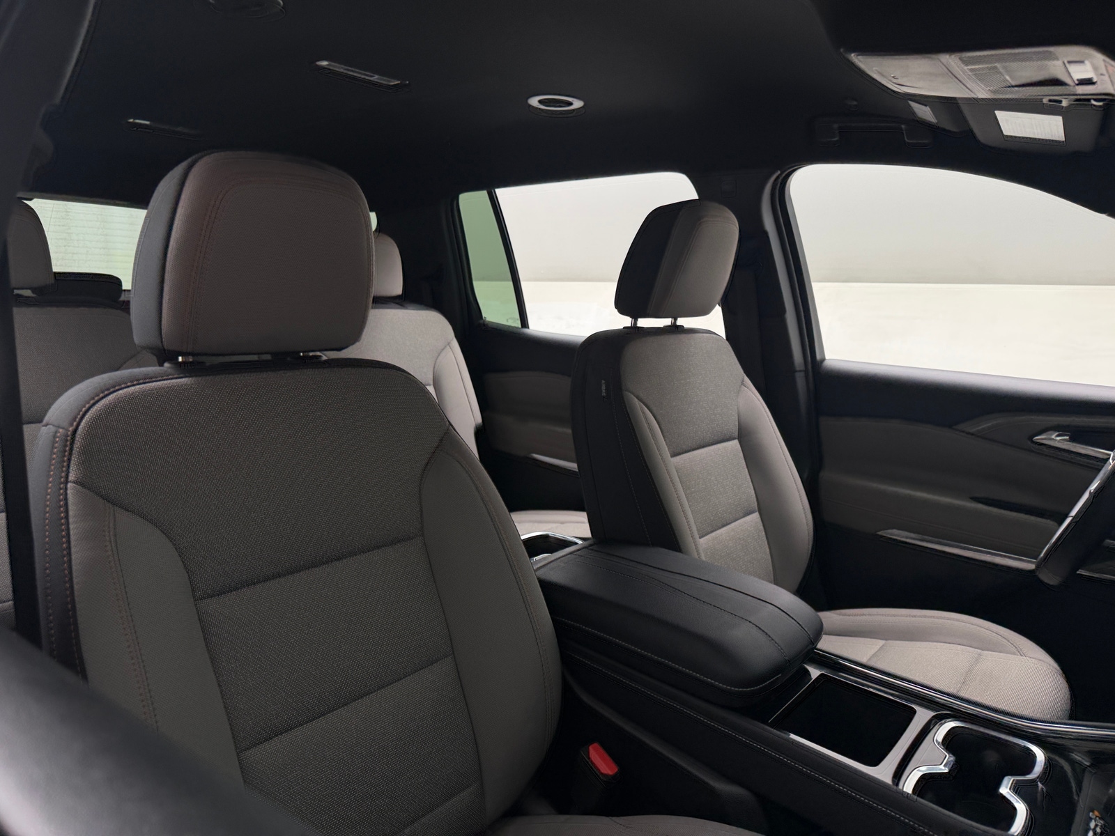 Thumbnail: 2026 Chevrolet Traverse - 2