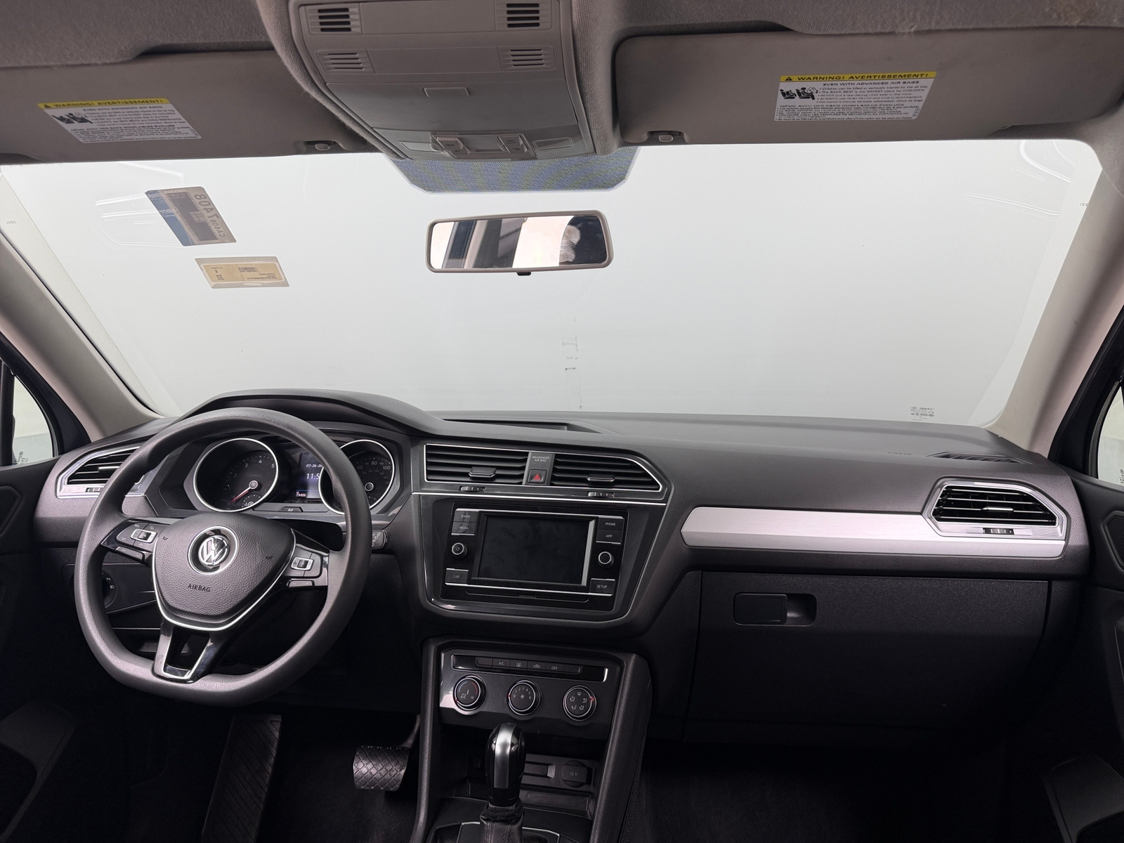 Thumbnail: 2019 Volkswagen Tiguan - 3