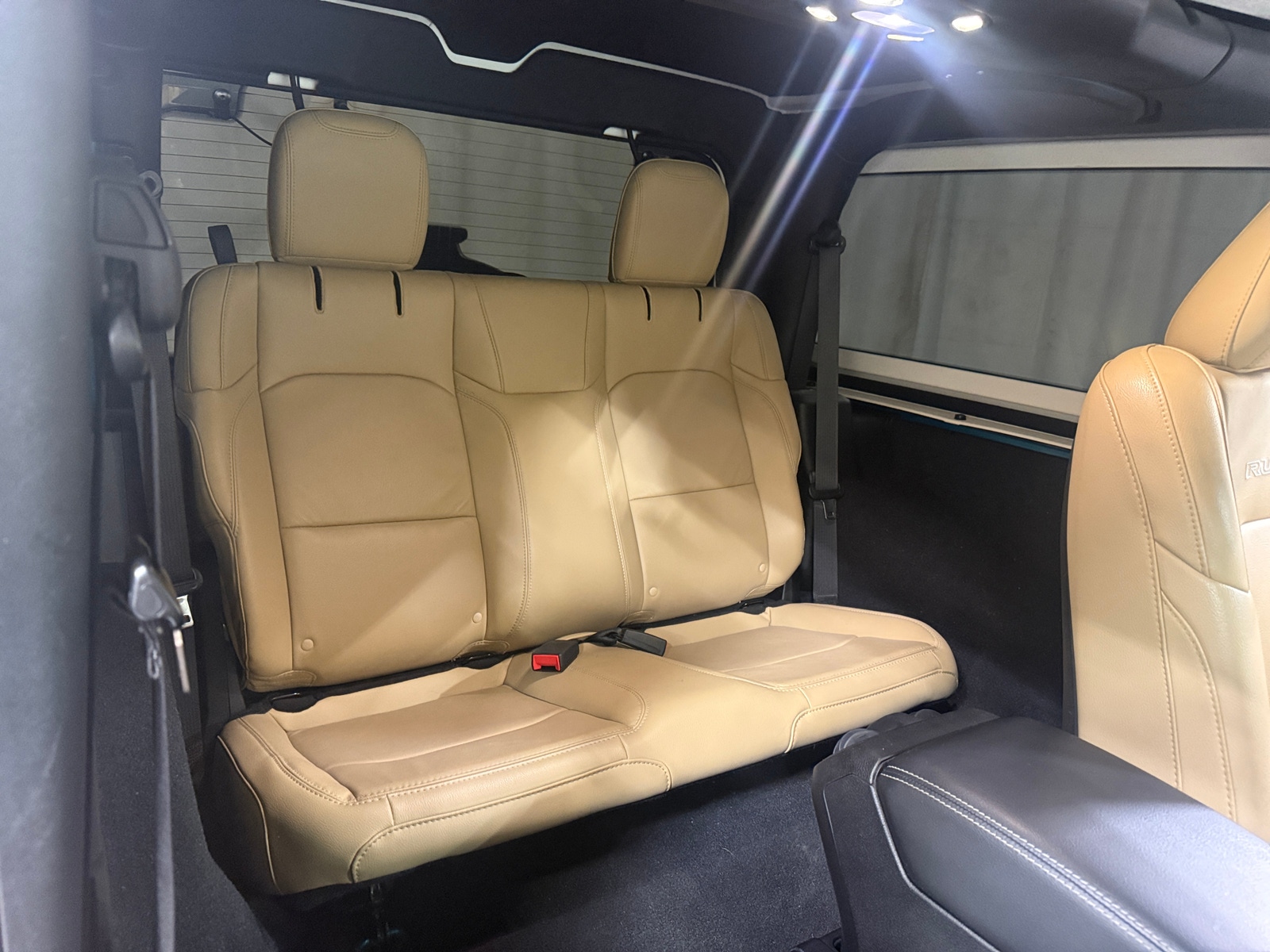 Thumbnail: 2019 Jeep Wrangler - 5