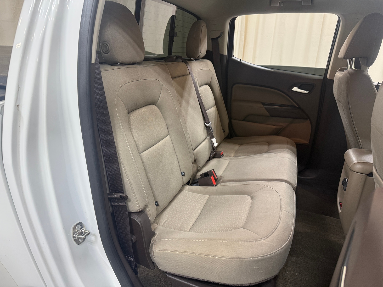 Thumbnail: 2018 GMC Canyon - 6