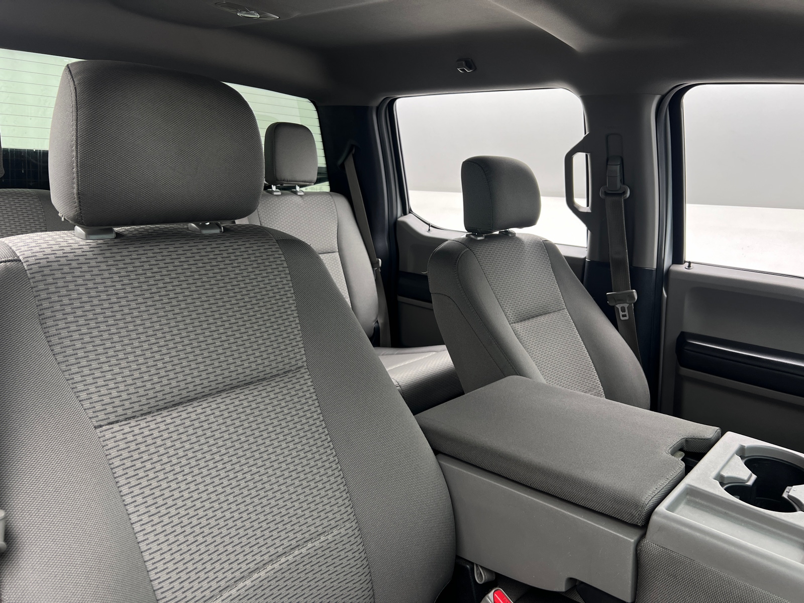 Thumbnail: 2016 Ford Econoline - 2