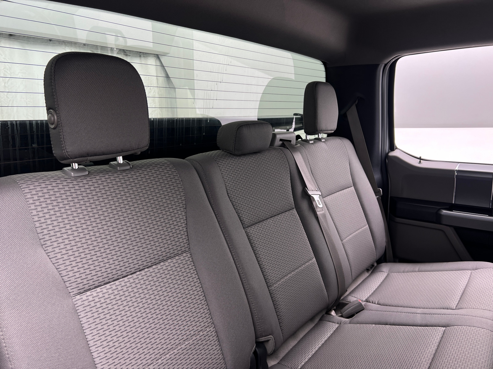 Thumbnail: 2016 Ford Econoline - 6