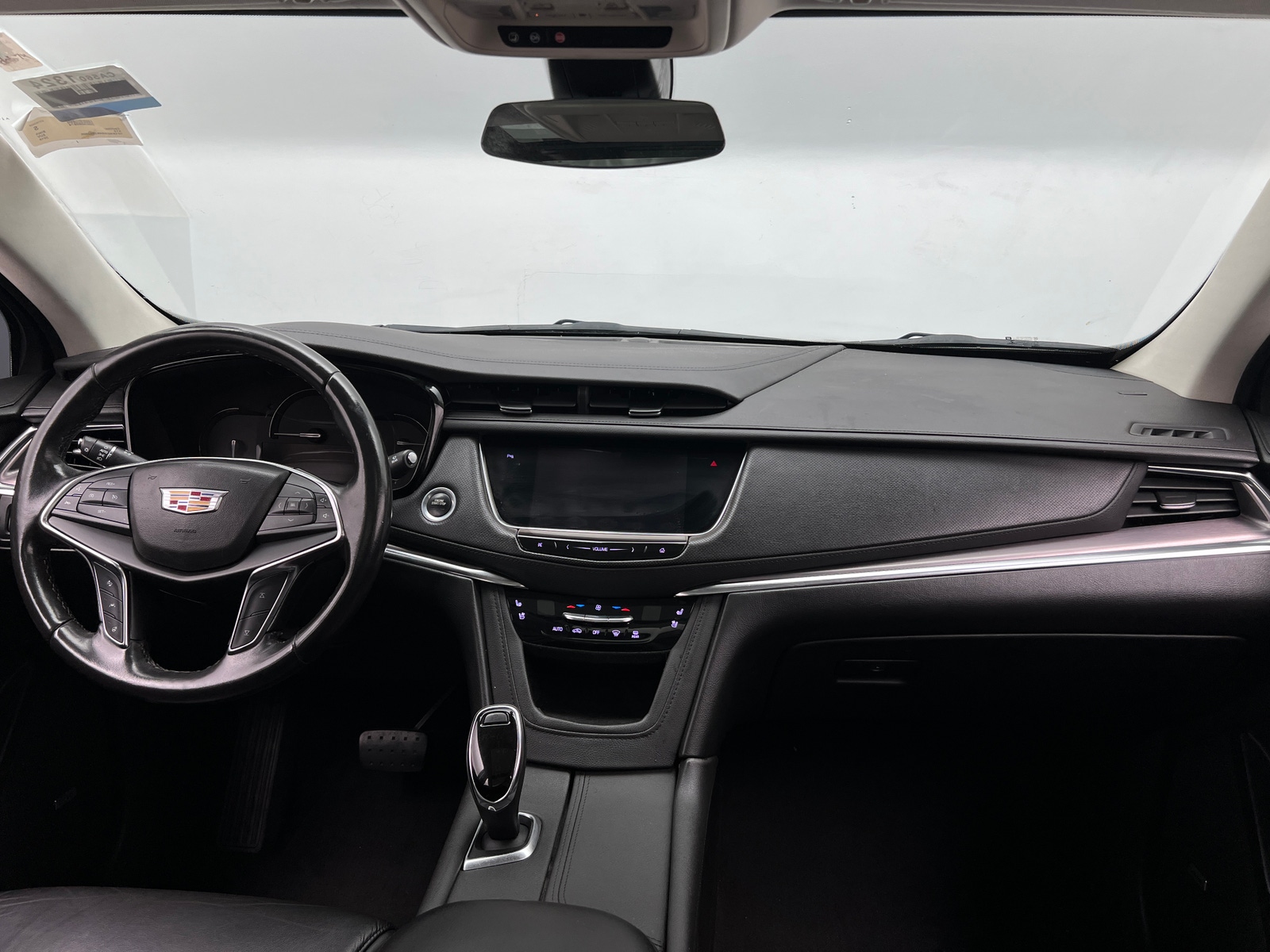 Thumbnail: 2019 Cadillac XT5 - 2