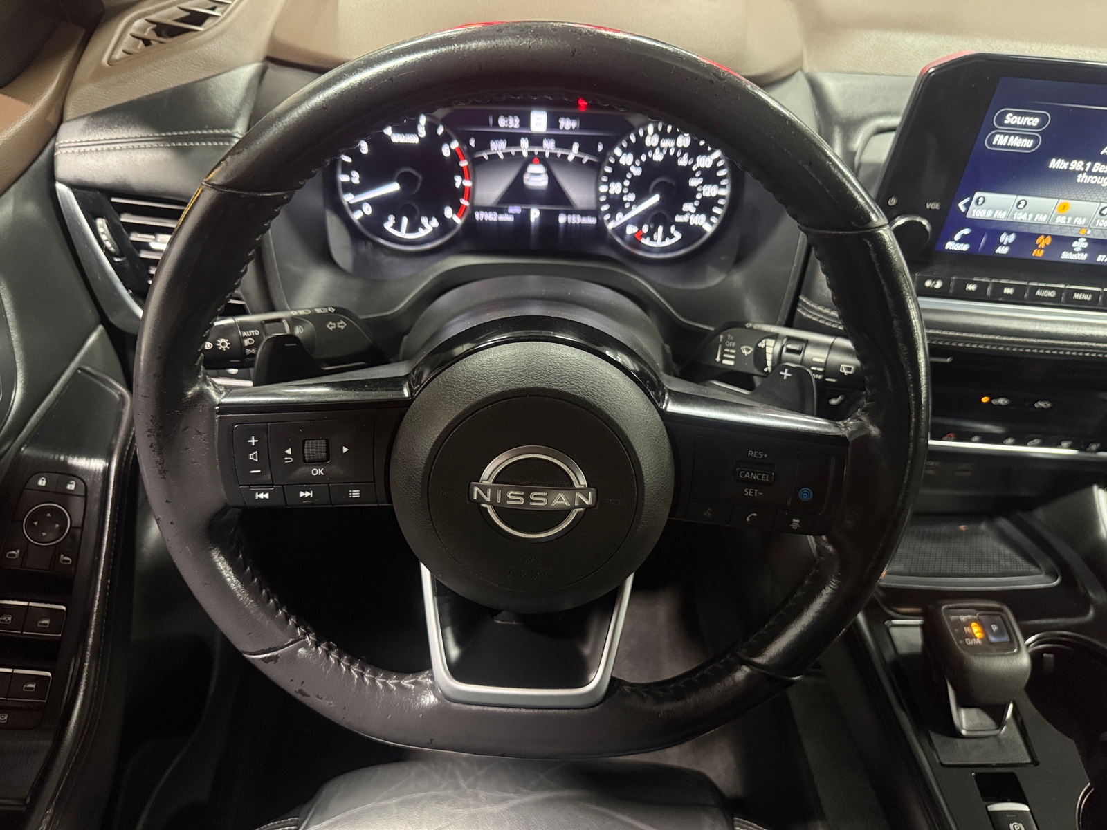 Thumbnail: 2022 Nissan Rogue - 4
