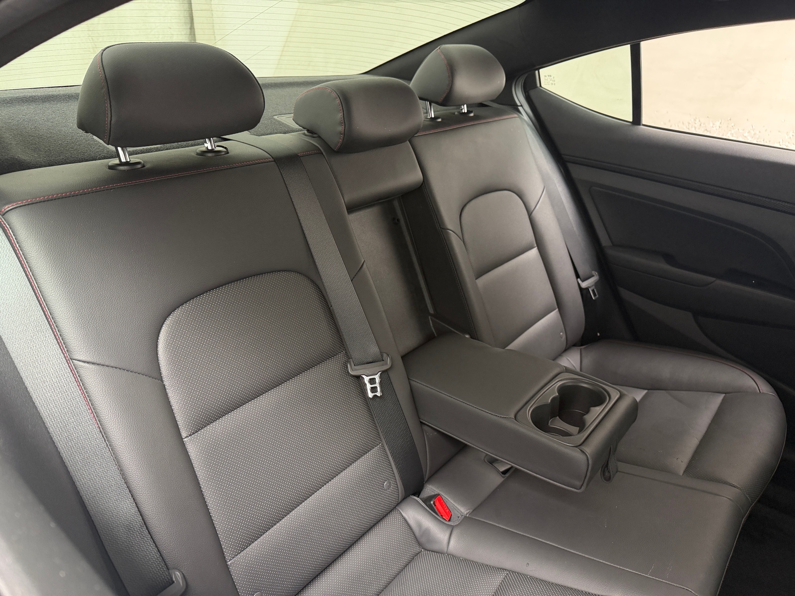 Thumbnail: 2020 Hyundai Elantra - 5